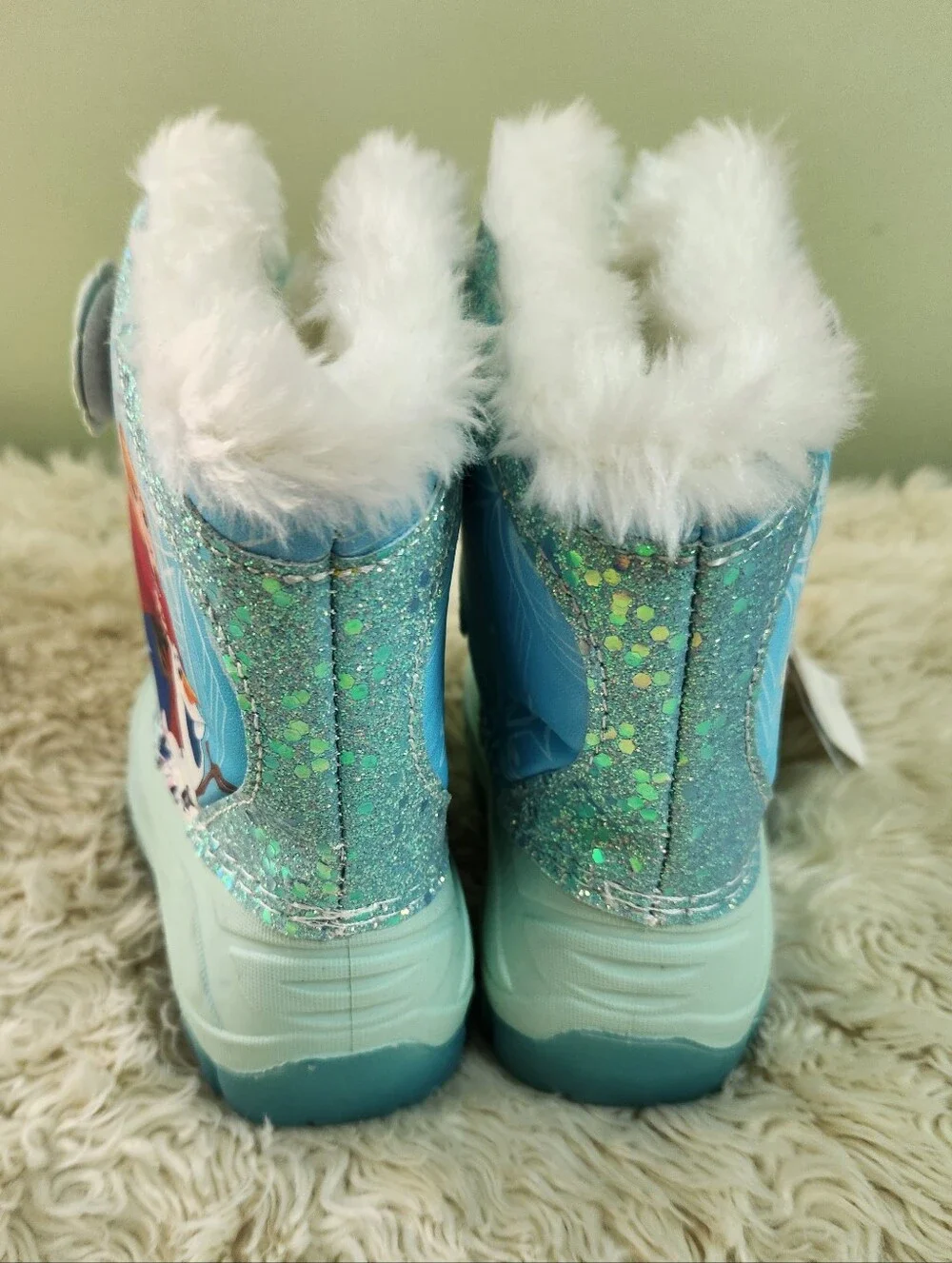NWT Disney Frozen Toddler Girl Light Up Boots Waterproof Winter Boots Size 7